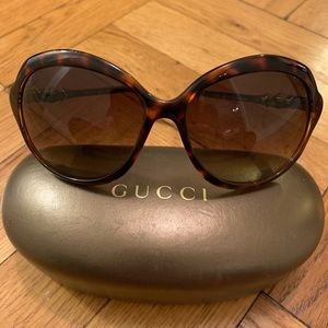 Beautiful Gucci sunglasses!